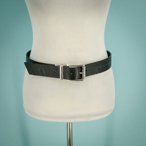 Robert Graham Size 32 Norton Black Leather Floral Embossed Reversible Belt - Picture 1 of 8